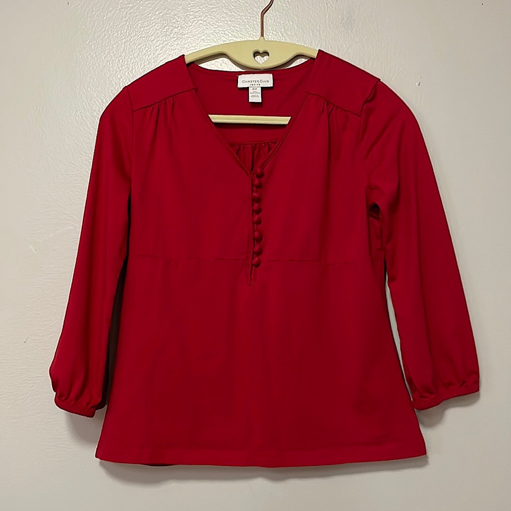 Red petite shirt.  100% cotton 3/4 sleeves sz P/P